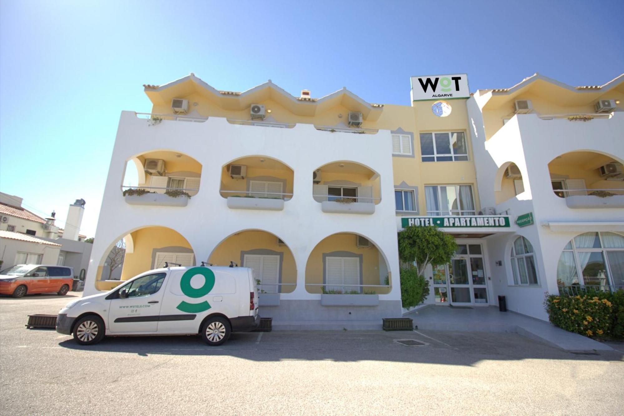 Hotel Wot Algarve Almancil Exterior foto